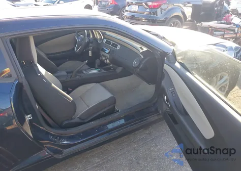 2015 Chevrolet Camaro 2Ls from USA, damaged, VIN 2G1FB1E37F9254535